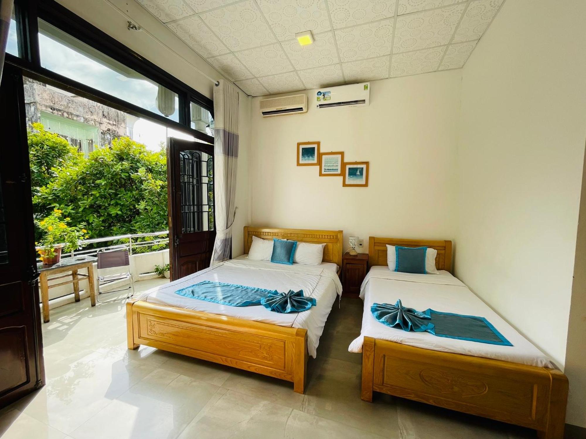 Shark Homestay Hue Exterior photo