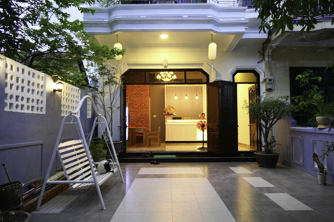 Shark Homestay Hue Exterior photo