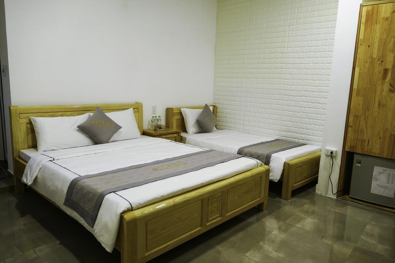 Shark Homestay Hue Exterior photo