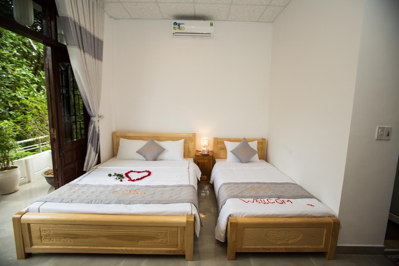 Shark Homestay Hue Exterior photo