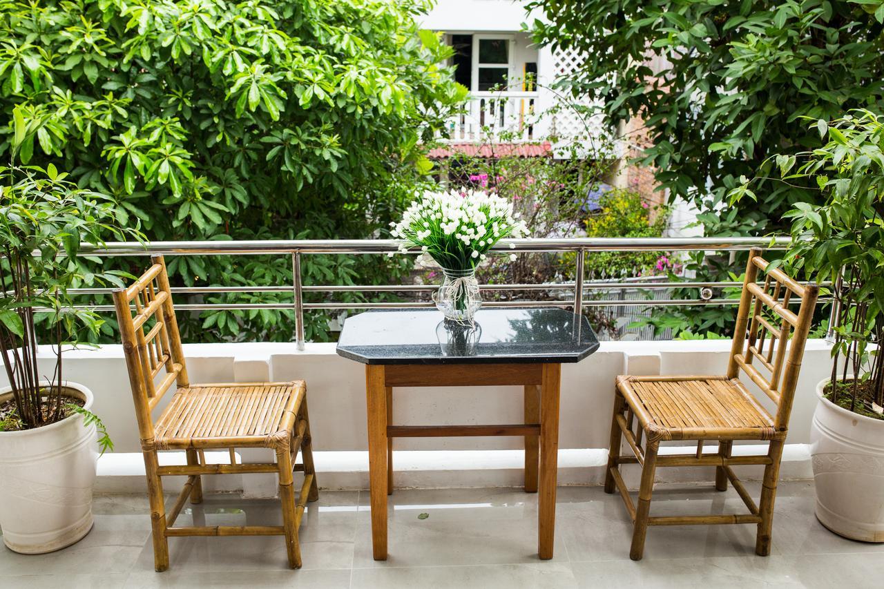 Shark Homestay Hue Exterior photo