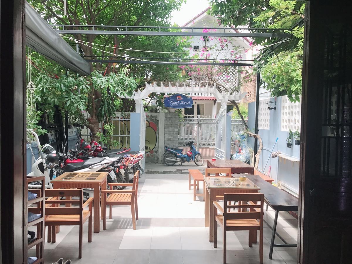 Shark Homestay Hue Exterior photo